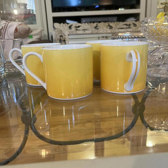 Lynn Chase Designs yellow mugs set‎ of 4 from the Accents pattern 1998 - Picture 6 of 9